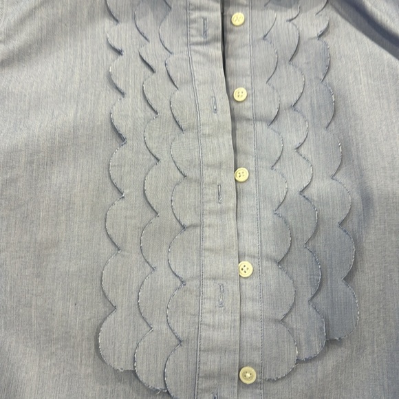 Blue sleeveless Riley shirt. - Picture 4 of 4